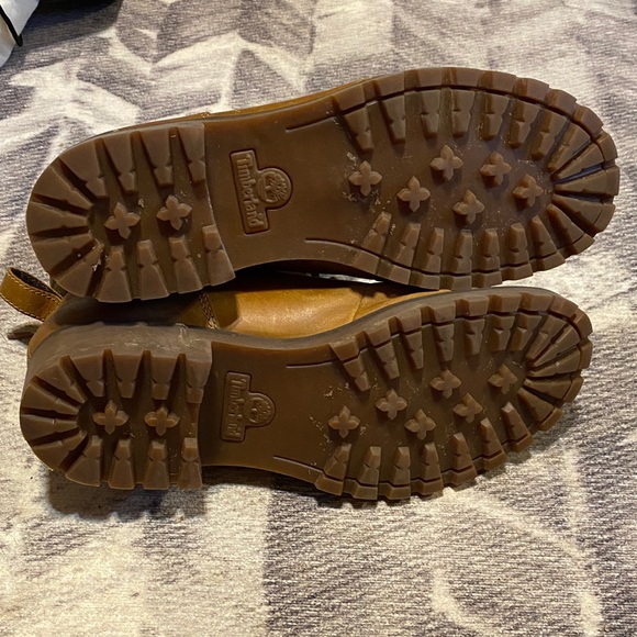 Timberland Women's Tan Leather Boots - Picture 8 of 11